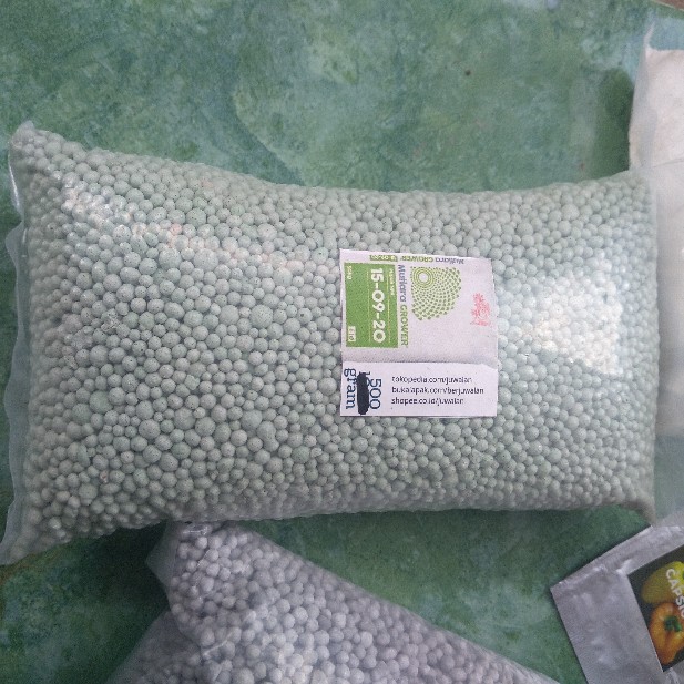 Repack 500 Gram Meroke Mutiara Grower 15 9 20 Pupuk Majemuk Npk Tanah