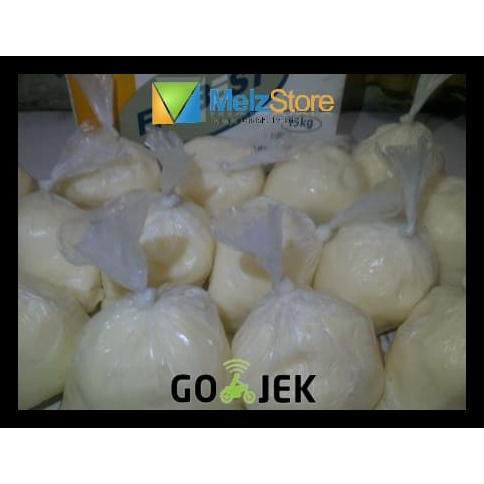 

Minyak Goreng Padat / Beku Frybest,Kemasan Ulang 1kg