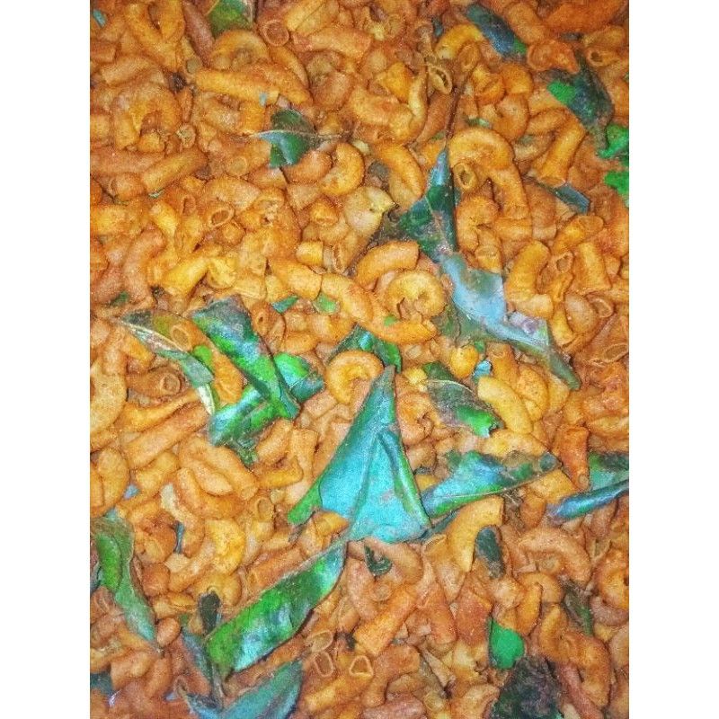 

makaroni pedas daun jeruk 250 gram