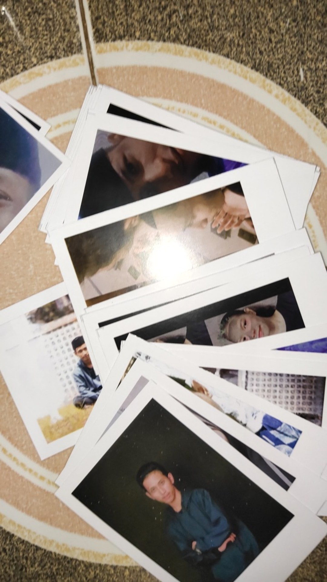 Cetak Foto Polaroid Murah Banget Tanpa Pre-order