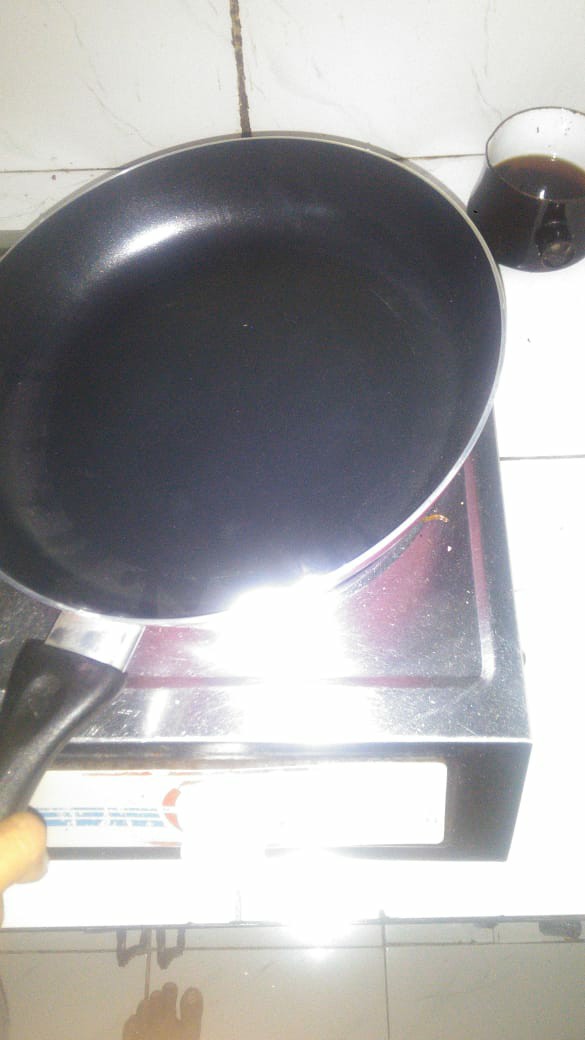 Maxim Ultra Pink Wajan Teflon Anti Lengket 28cm Frypan