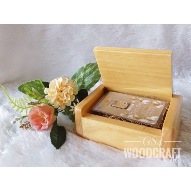 

GS4 Woodcraft - Kotak / Box Penyimpanan Perhiasan / Emas Antam untuk Seserahan (Kotaknya Saja)