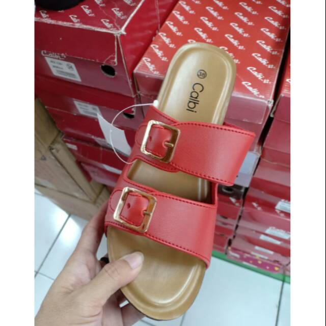 Sz 36-40 wedges merah 2 gesper wanita  merk Calbi