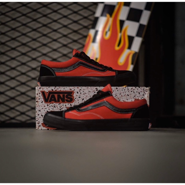 Vans Old Skool V36OG BILLYS Black/Red • BNIBWT (Brand New In Box With Tag) “Authentic Guarantee”