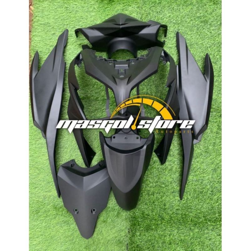 Full body halus Vario 125 old Hitam Doff merk Vr