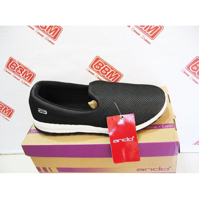 (Hanya Di Shopee) Ando Givy - Sepatu Wanita Slip On Santai Kerja - Hitam/Putih - Paling Laris