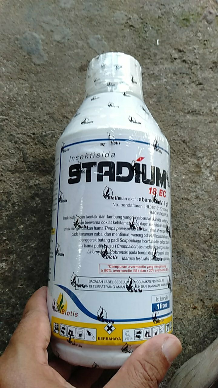 Insektisida Stadium 18ec 1l Untuk Trips, Wereng, Kutu Daun