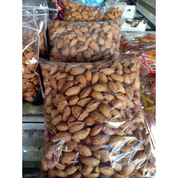 

Almond original panggang oven kemasan 500 gram