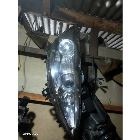 Headlamp lampu depan mazda biante