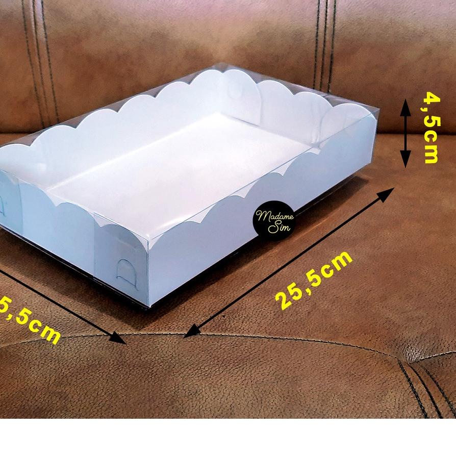 

Terbaru! BOX MIKA PUTIH - DUS KUE - KOTAK - KARDUS 25 x 15 x 4,5 CM ISI 10 PCS ,,