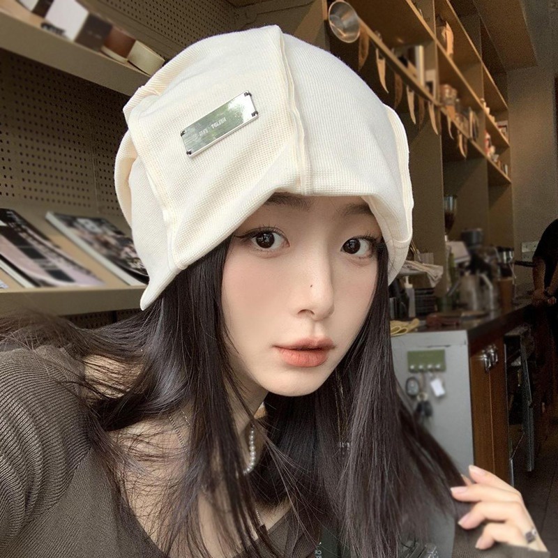 Topi Kupluk Rajut Gaya Korea Motif Tanda Metal Untuk Unisex / Pria / Wanita