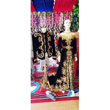 Sepasang baju pengantin jawa bludru krah sabrina payet jepang