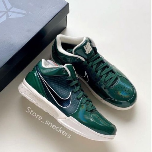 NIKE Kobe 4 Protro Undefeated Milwaukee Bucks
