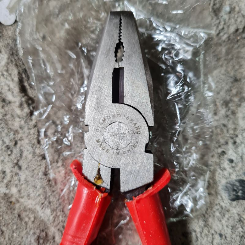 TANG KOMBINASI DIAMOND 6&quot; / COMBINATION PLIERS