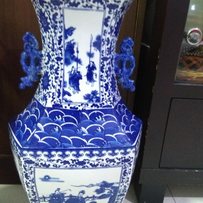 ~~~] Guci antik kuno China besar