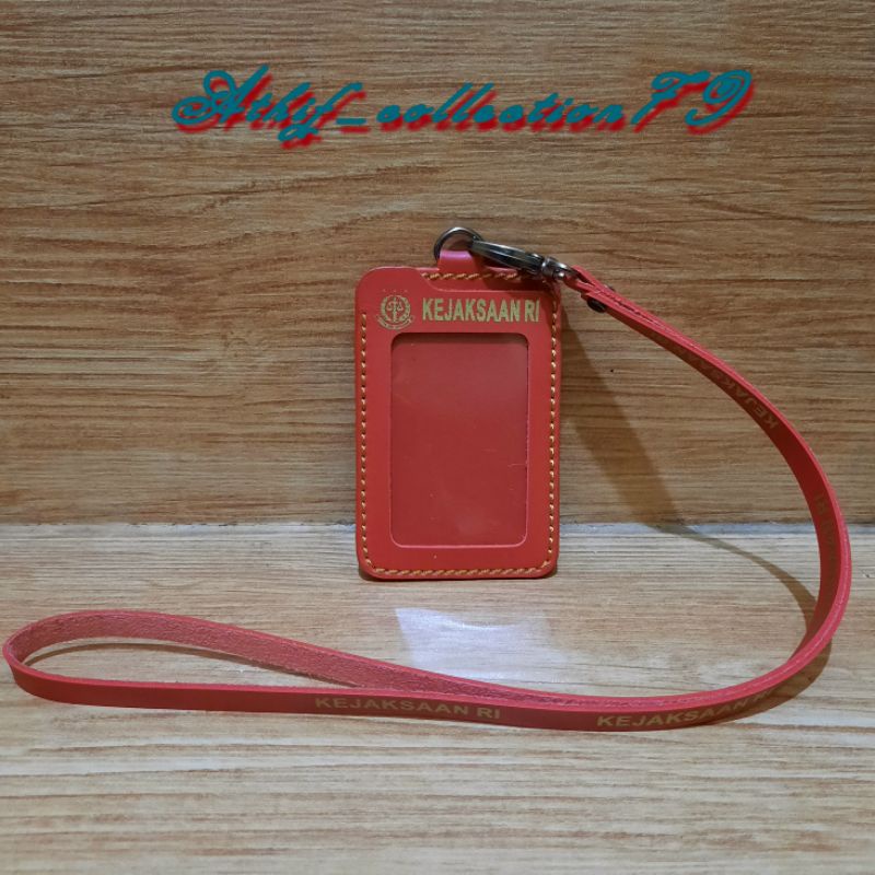 

HJK Tempat Id Card Kejaksaan RI Kulit Holder Id Card Kulit Kejaksaan RI Kalung