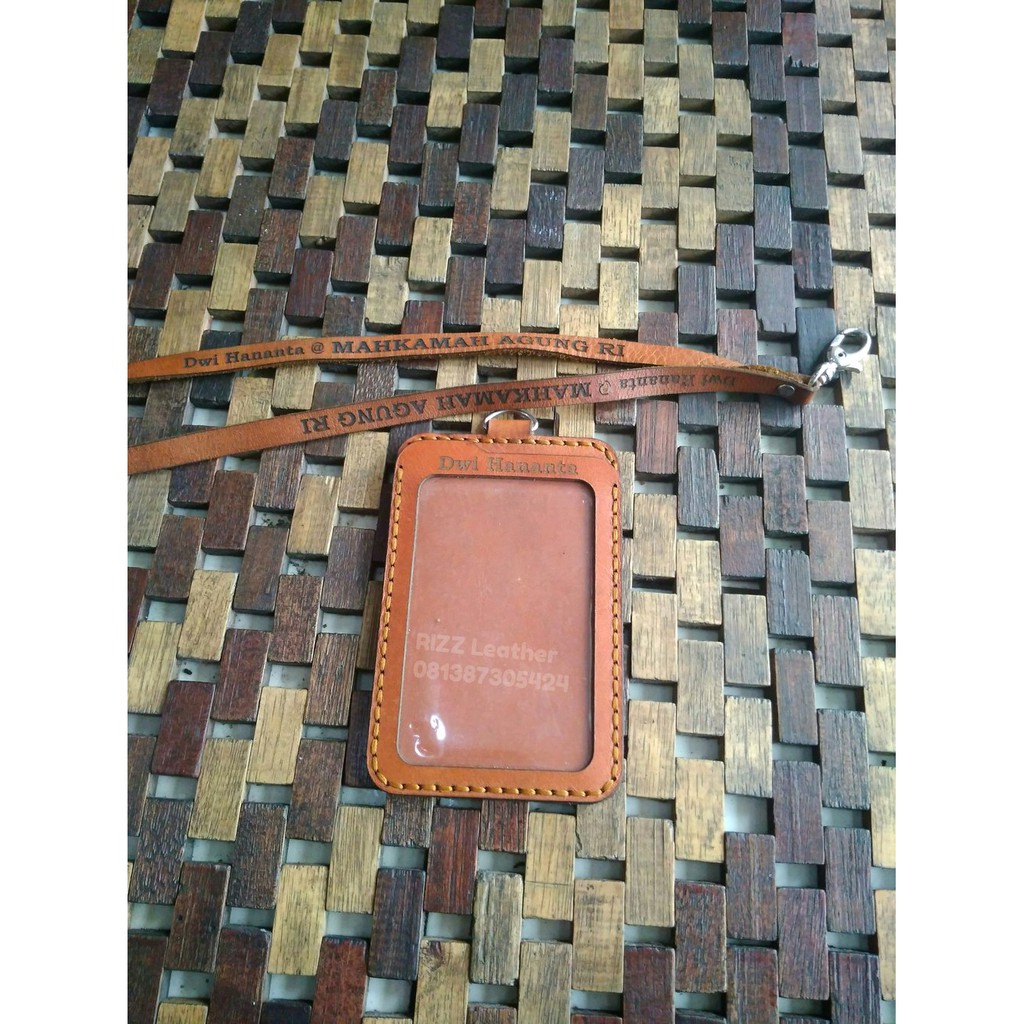 

gantungan id card kulit tempat id card name tag Terlaris
