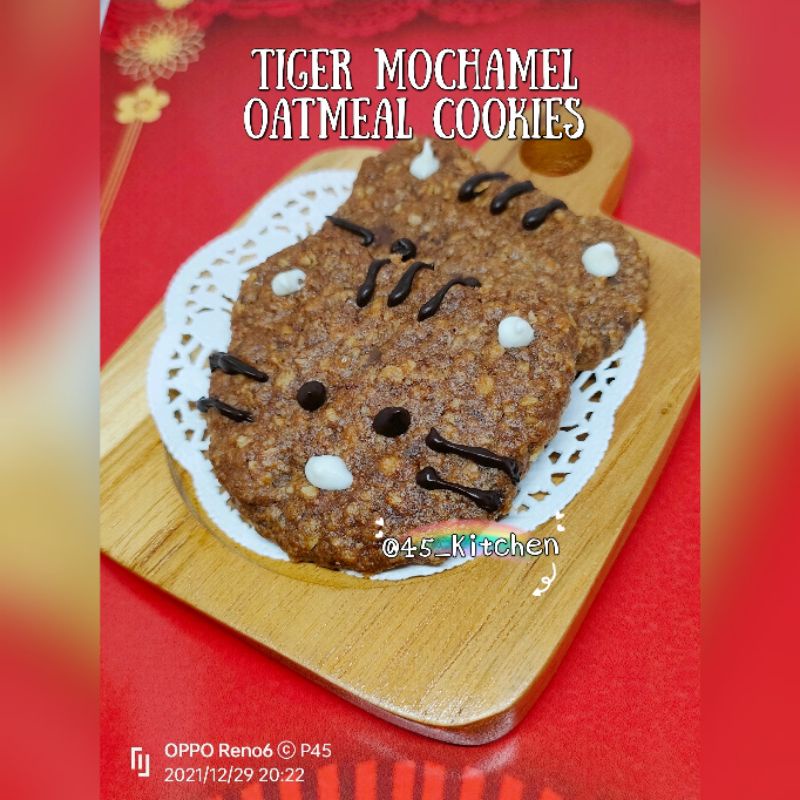 

Tiger Mochamel Oatmeal Cookies by @45_kitchen