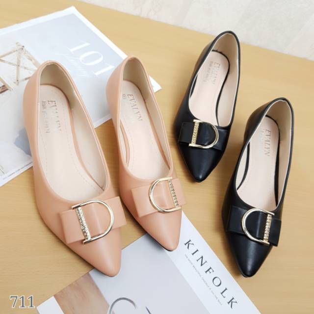 Sepatu Evalyn 711#c