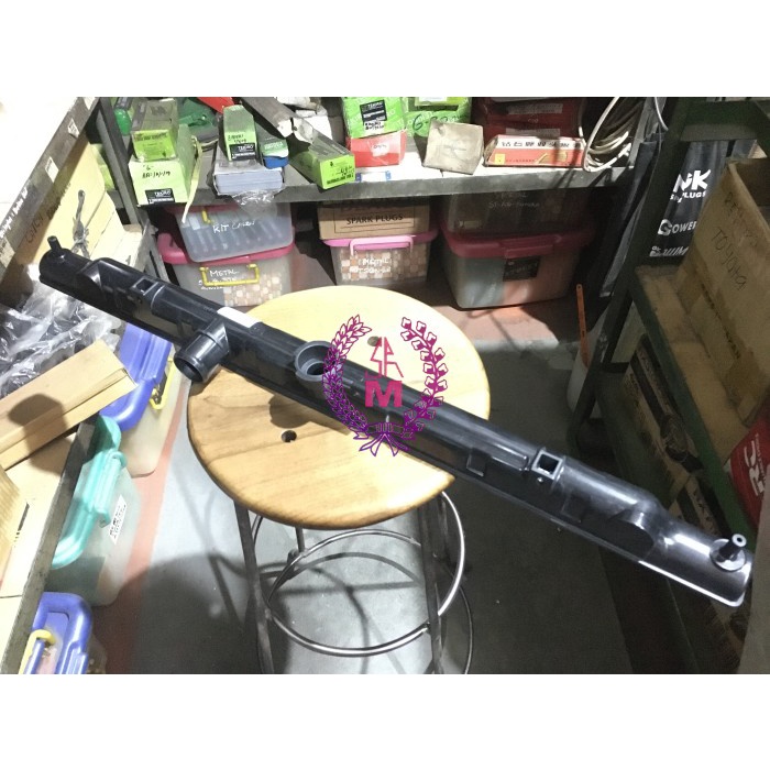 Cover Top / Upper Tank / Tutup Atas Kepala Radiator Nissan Serena C24