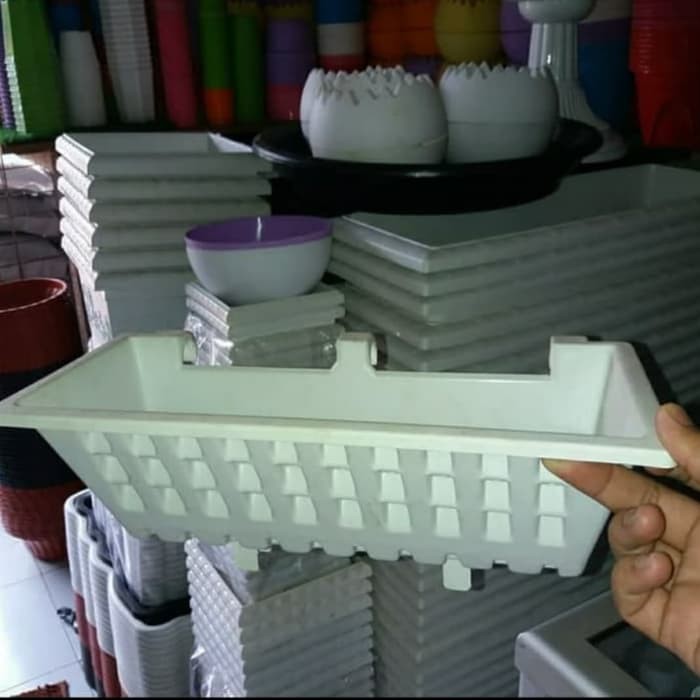 Pot Dinding Argo 04 - Putih / Pot Tempel Argo Diskon