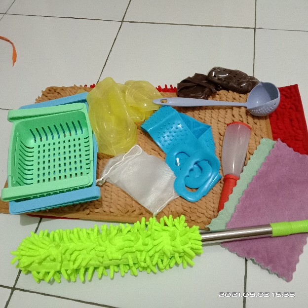 Peeler Tabung Pengupas Kulit Buah Pisau Sayur Dapur Alat Masak Kupas