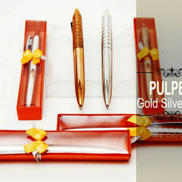 

Souvenir Pulpen Gold Silver box