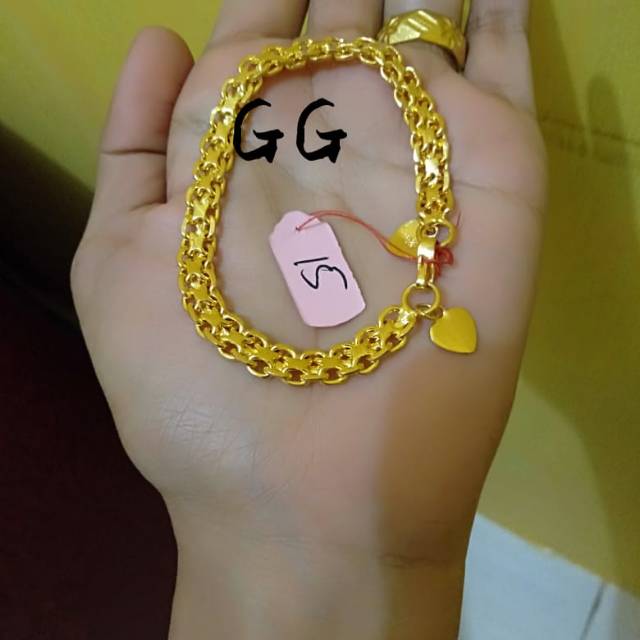 Gelang imitasi lapis emas