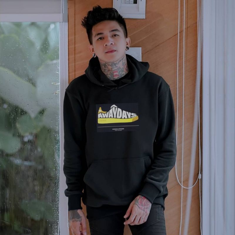 JAKET SWEATER HOODIE PRIA/CREWNECK PRIA HITAM/CREWNECK HNM/CREWNECK/NSA/