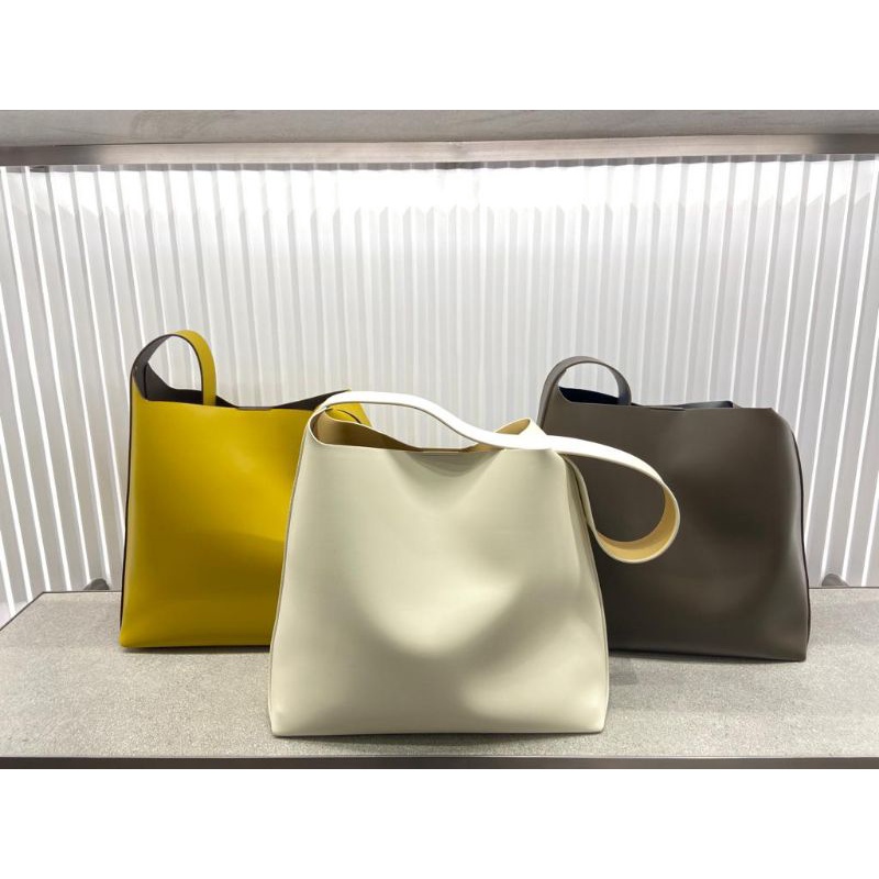 Tote Bag / shoulder Bag Charles & Keith Original Store New