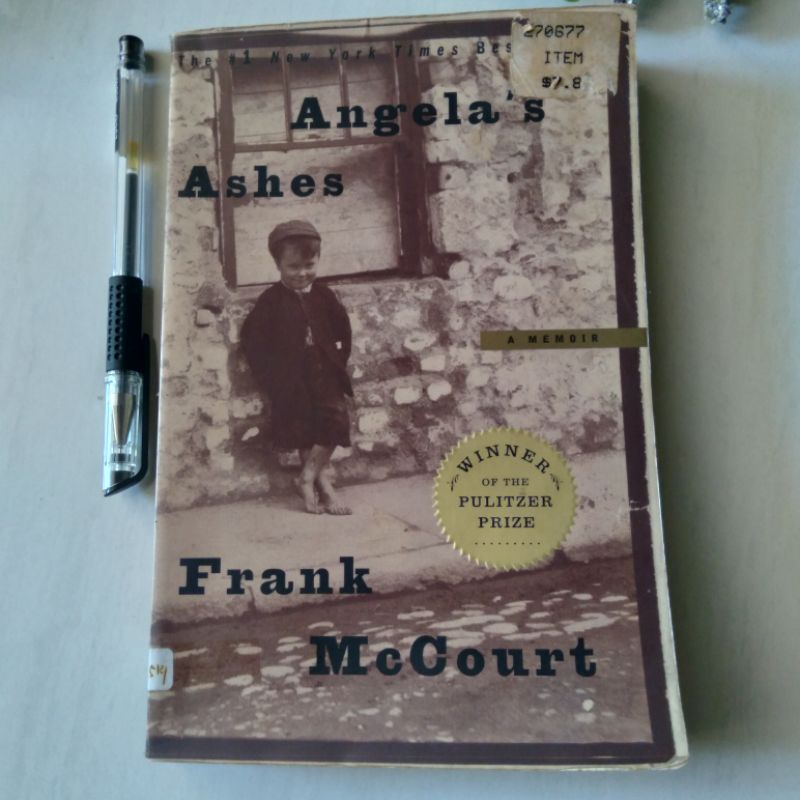 [ Autobiography ] Angela's Ashes A Memoir Preloved Original Bahasa Inggris