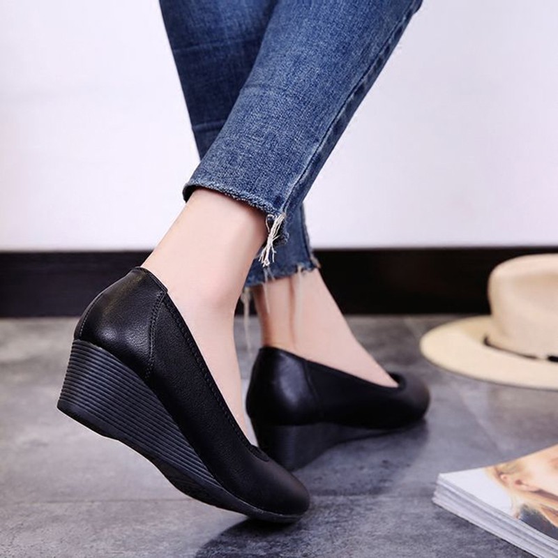 comfortable corporate work shoes