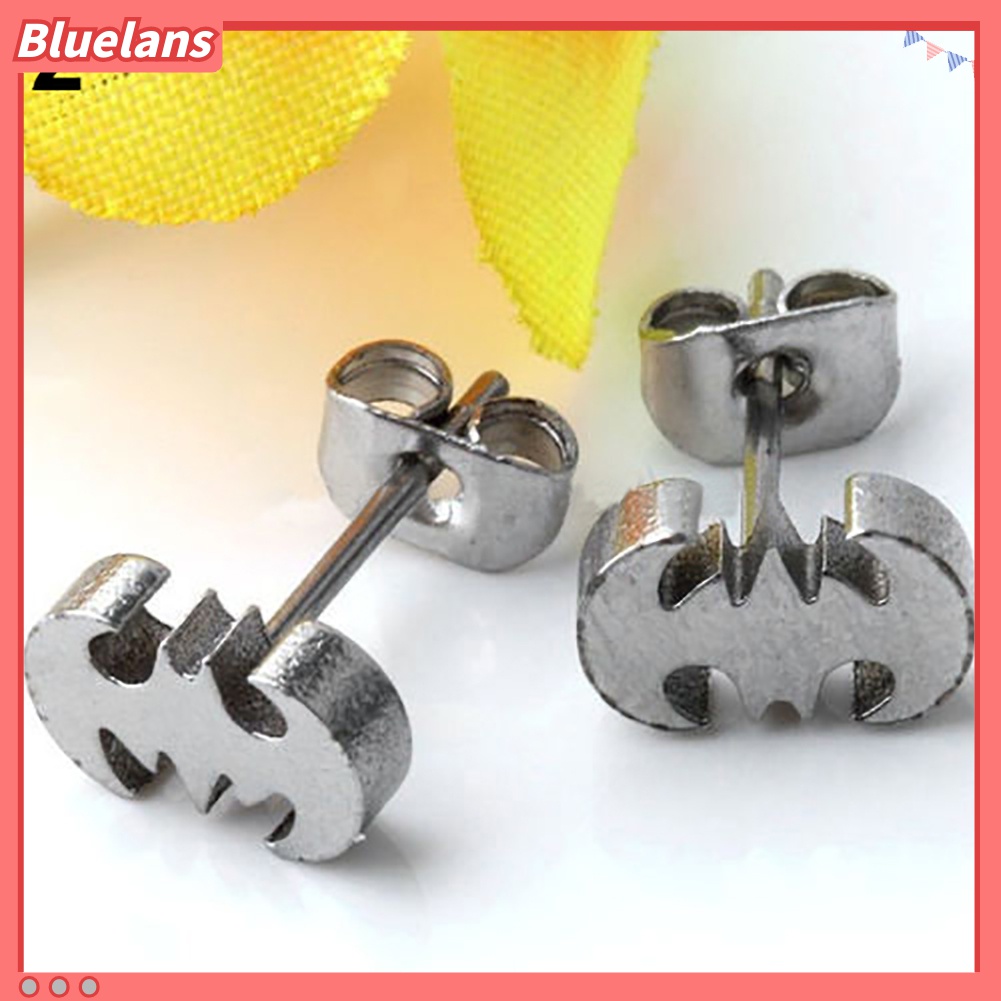 Anting Tusuk Motif Kelelawar Ala Punk Bahan Stainless Steel Untuk Pria / Wanita