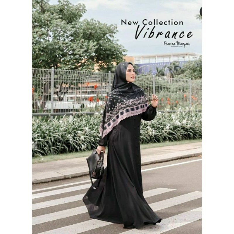 KHANZA MARYAM / Vibrance black (Preloved)