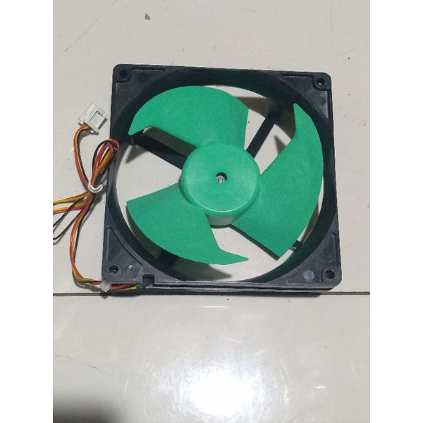 Axial fan kulkas sharp inverter 12 x 12 DC 15V O28A