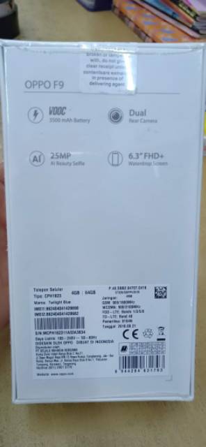 OPPO F9 smartphone 4GB / 64 GB, garansi resmi OPPO