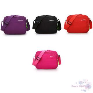 Tas Selempang Wanita Ukuran Kecil Untuk Travel/Hiking ...