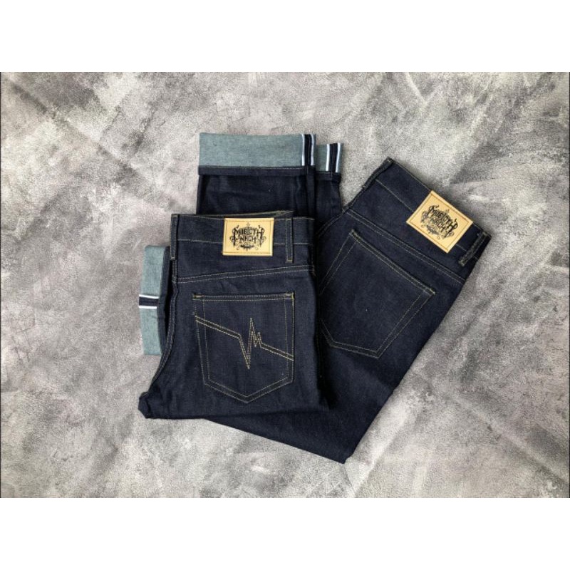 CELANA DENIM SELVEDGE BLACK INDIGO 15 OZ