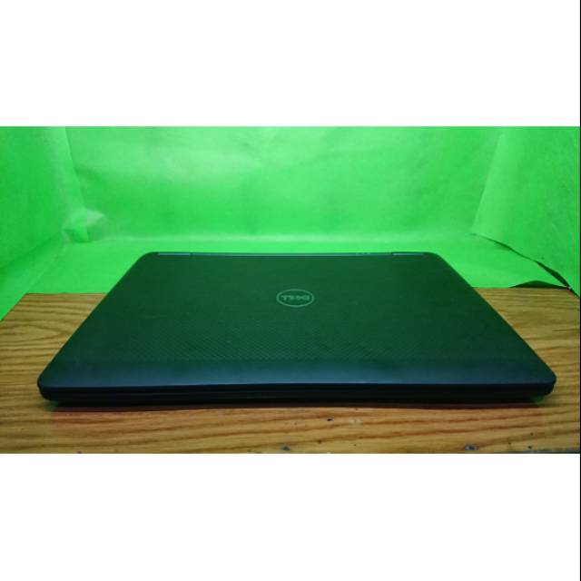 Dell latitude e7250 core i5 ssd 256gb ram 8gb touchscreen