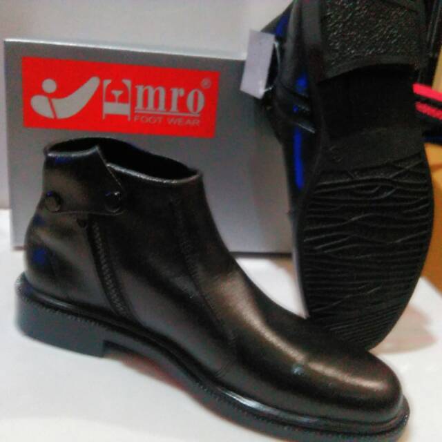 Sepatu pdh Emro