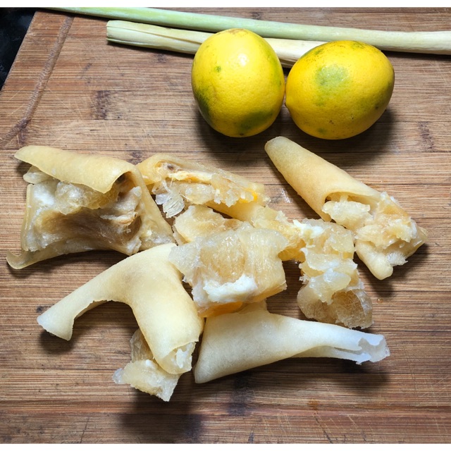 Tetelan Kaki Sapi Kikil/Tunjang Murni(Bagian urat dan kikil kaki)Rebus Setengah Matang Nett 500gram