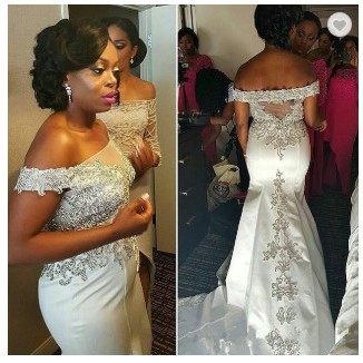 Wedding Dress Gaun Pernikahan putih  wedding dress  dngan payetan  backless  wedding
