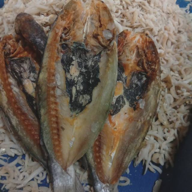 

Ikan asin Belanak 250gr