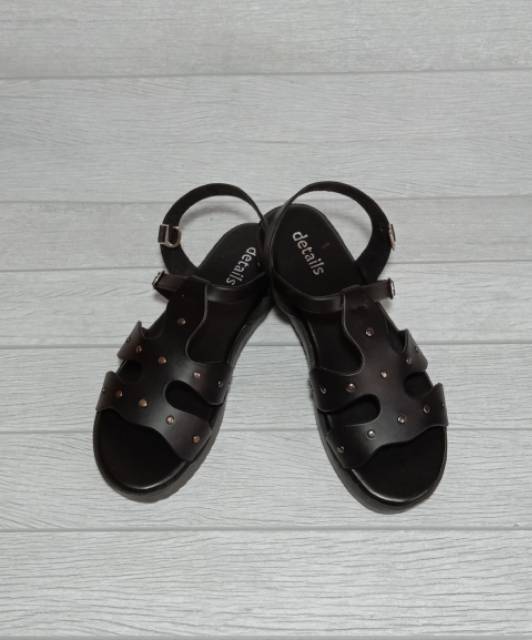 Sandal Sepatu Summer Merk Details