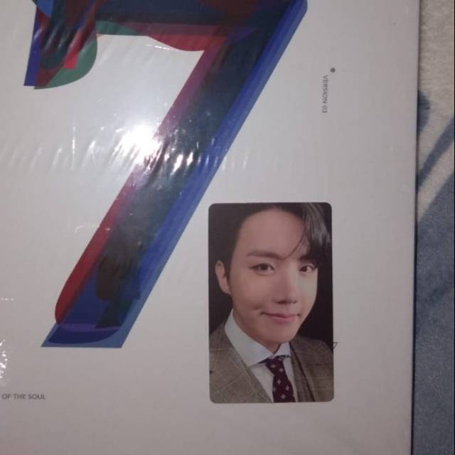 Photo Card J Hope ver.3 + Poster ver.1 Album BTS Map Of The Soul : 7