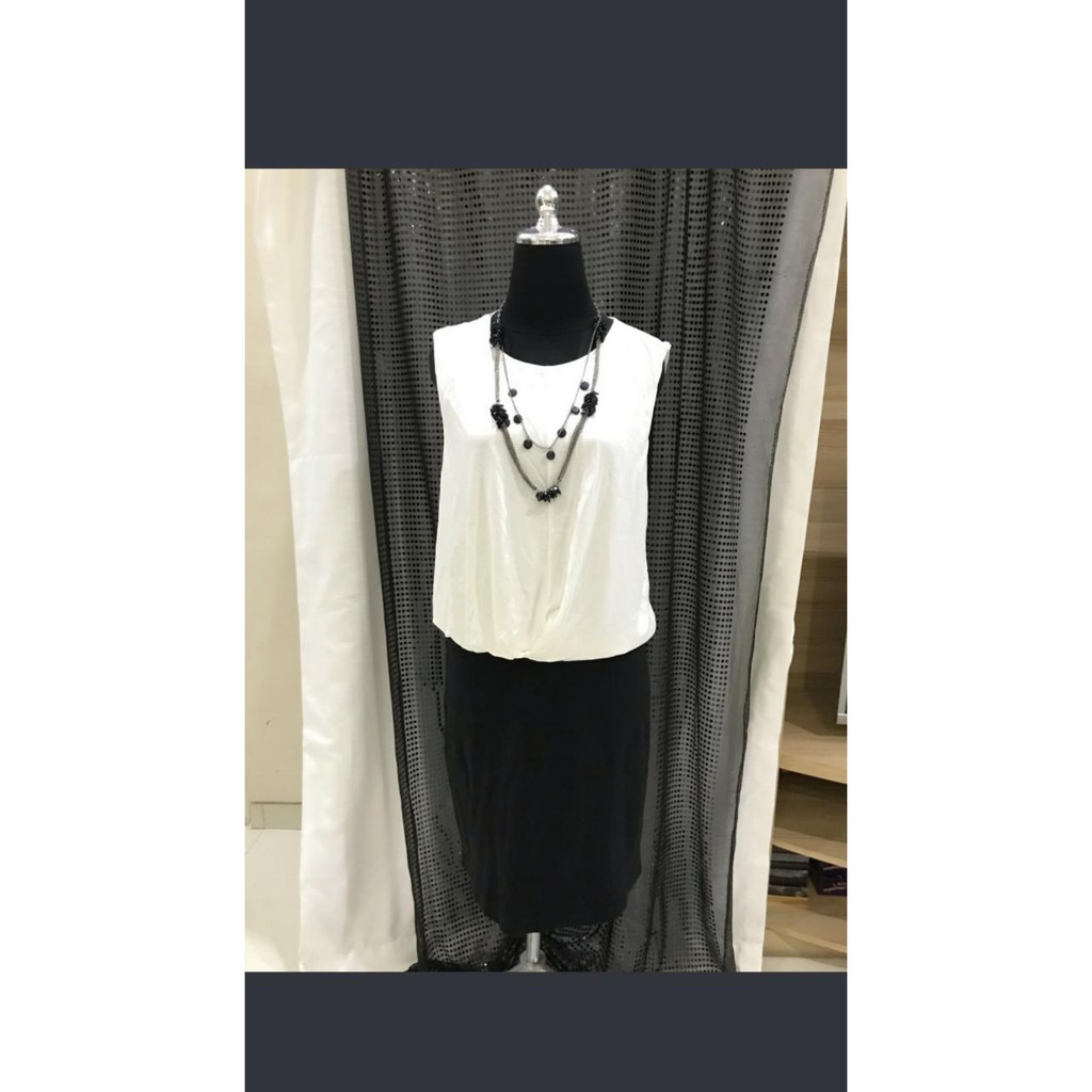 DRESS CASUAL MANGO HITAM PUTIH POLOS