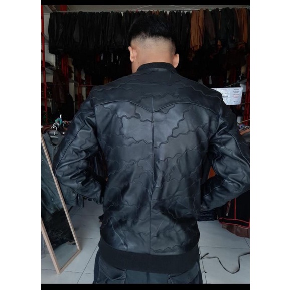 Jaket Pria Kulit Asli Domba Model Bomber Motif Sambungan Jaket Klasik Jaket Casual Jaket Motor New Elegant