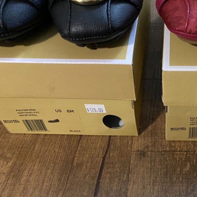 MK Fulton black size 6 with box