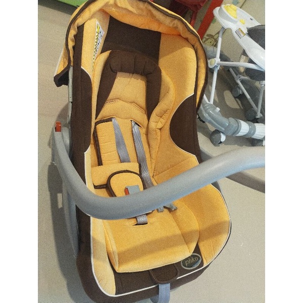 Preloved car seat pliko