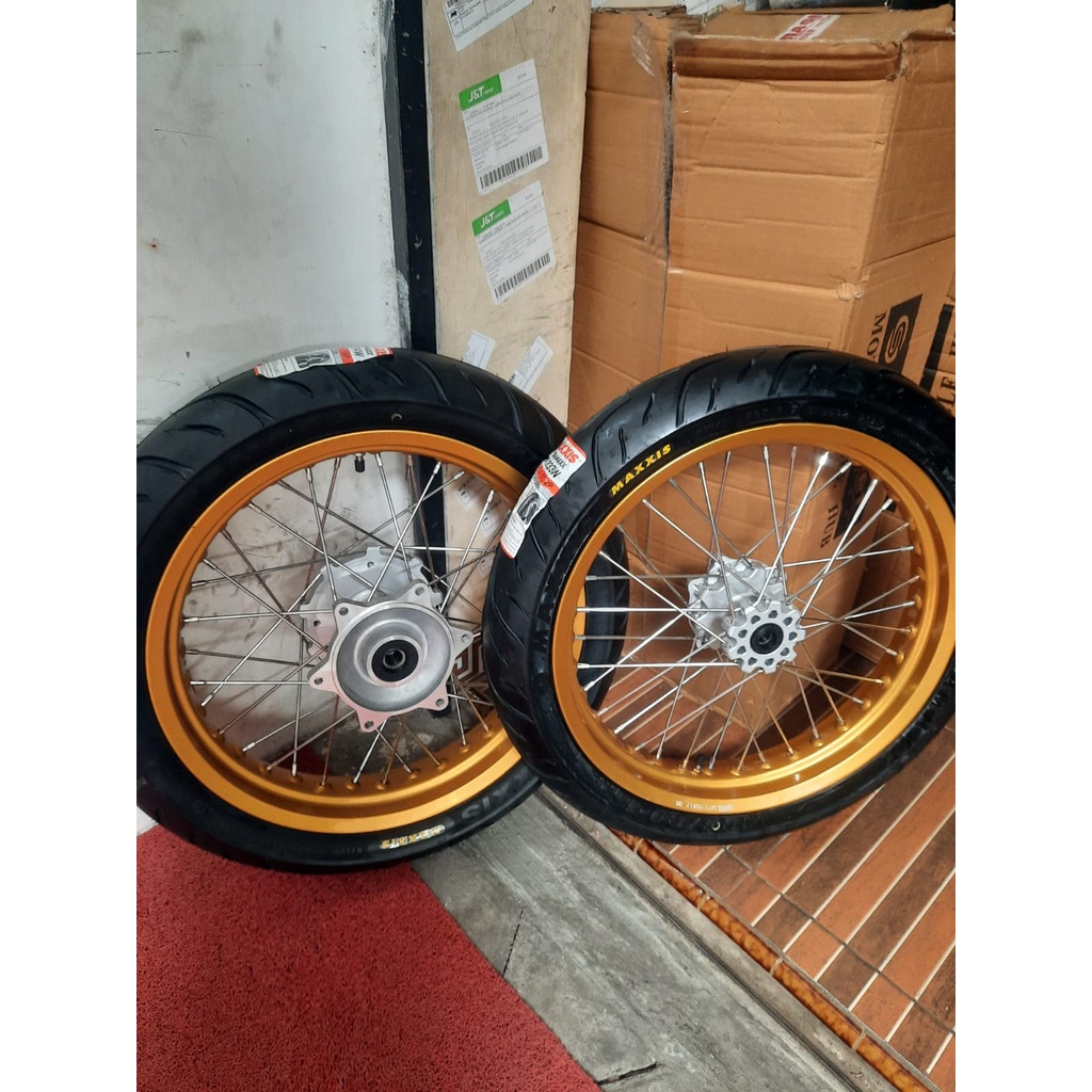RODA SET SUPERMOTO CRF 250 300 BAN MAXXIS RING 17